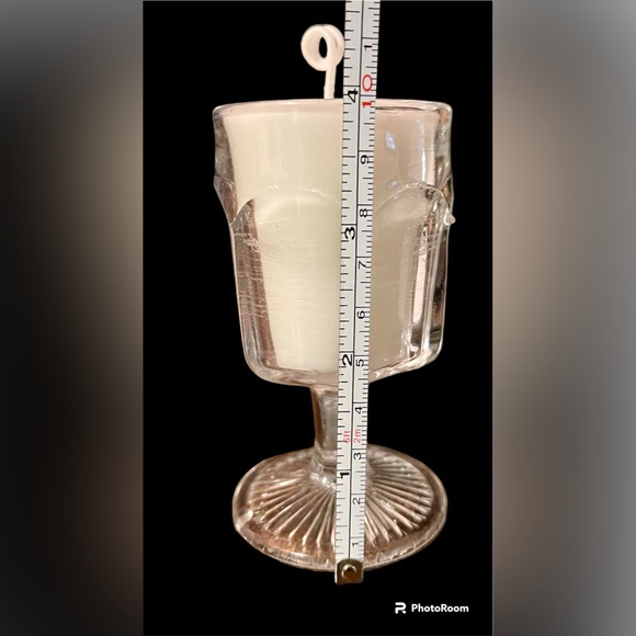 100% Soy Wax Candle-Berries-2.75 Ounces-Hand Poured-Recyclable Too! - Picture 4 of 4